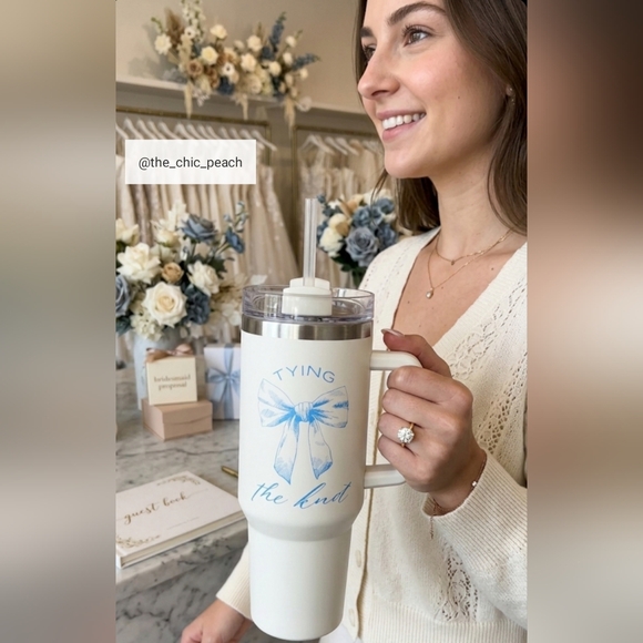 🩷 $15 | Francesca’s 40oz White Travel Tumbler NWT “Tying the Knot” Blue Bow 🤍 - Picture 8 of 9